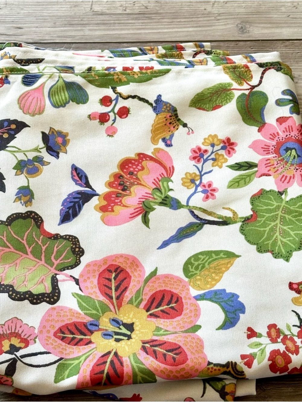 Multi Color Tablecloth Flowers Birds Butterflies 60x102 NWOT